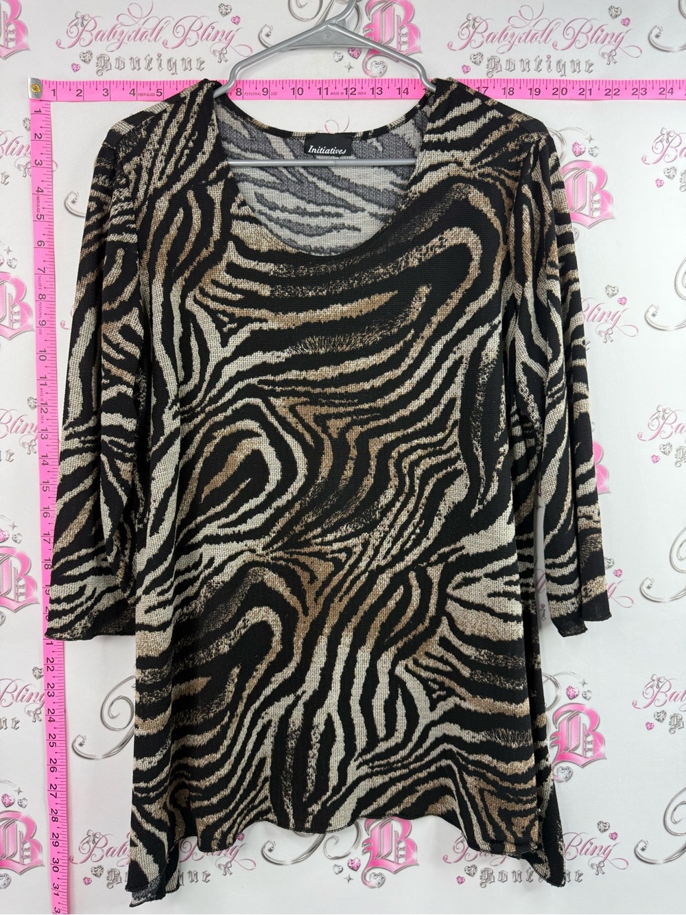 Initiatives shirt Women's Zebra-Print Scoop Neck Blouse in Black and Tan